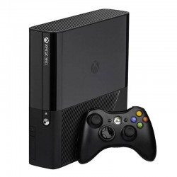 Konsola Xbox 360 E 500GB używana